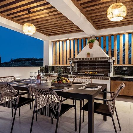 Villa Roselia - Luxury Escape With Magnificent Views, By Zantewize Laganás Eksteriør bilde