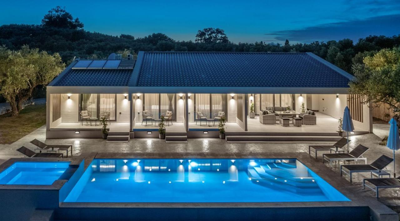 Villa Roselia - Luxury Escape With Magnificent Views, By Zantewize Laganás Eksteriør bilde